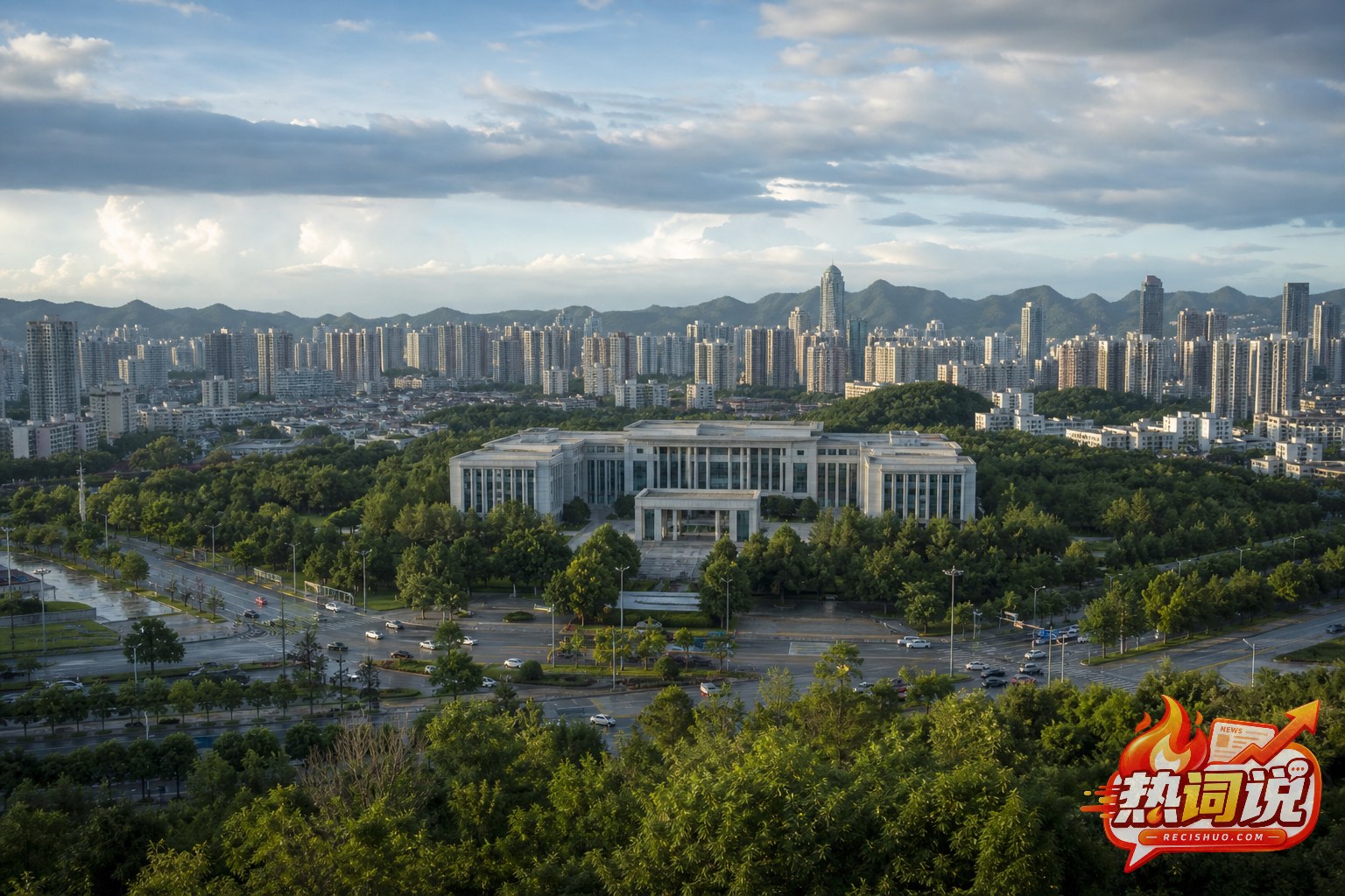 青山环绕的贵阳城市建筑与公共行政建筑全景